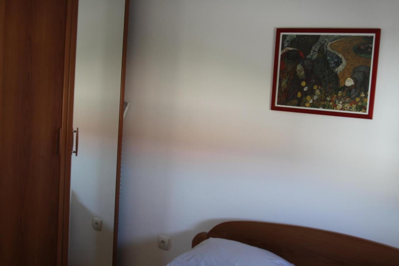 Apartments Becic ブドヴァ エクステリア 写真