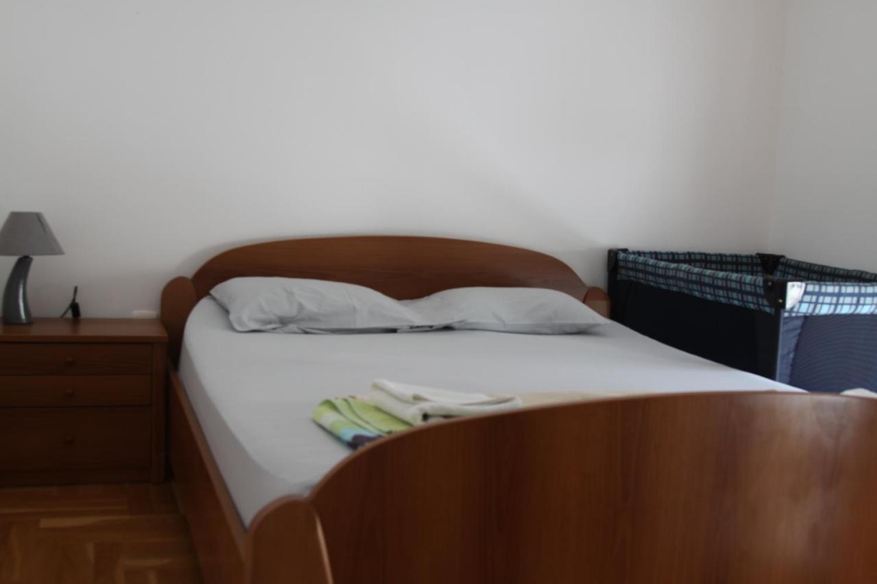 Apartments Becic ブドヴァ エクステリア 写真