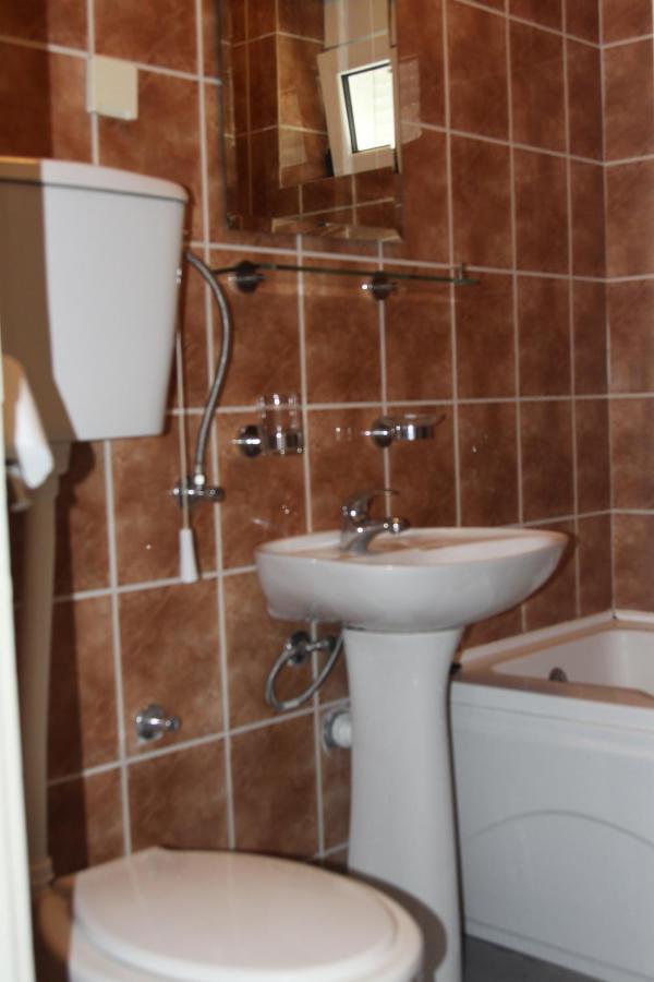 Apartments Becic ブドヴァ エクステリア 写真