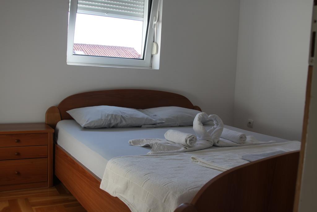 Apartments Becic ブドヴァ エクステリア 写真
