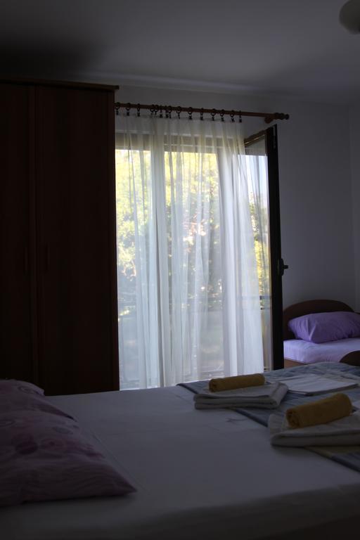 Apartments Becic ブドヴァ エクステリア 写真