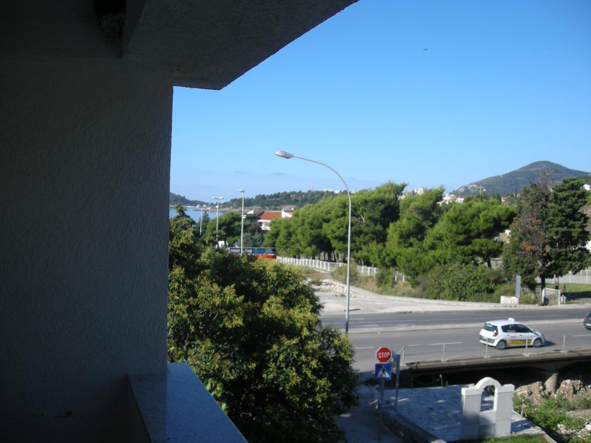 Apartments Becic ブドヴァ エクステリア 写真